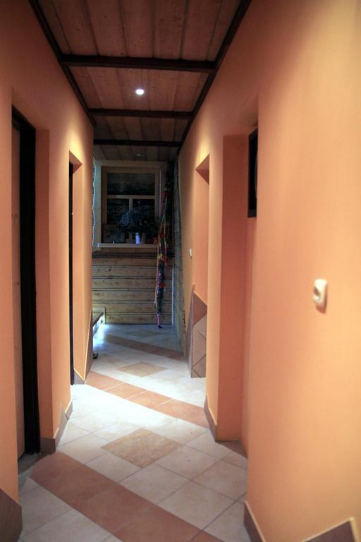Gospodarstwo Karolina Huba Exterior foto